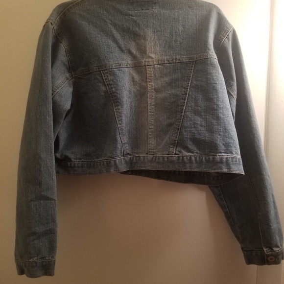 Short Denim Jacket - Picture 3 of 3